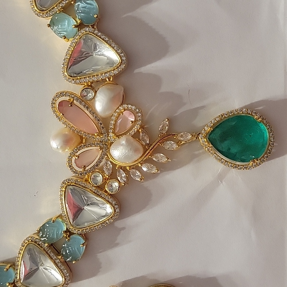 Indian Necklace Set - Picture 7 of 7